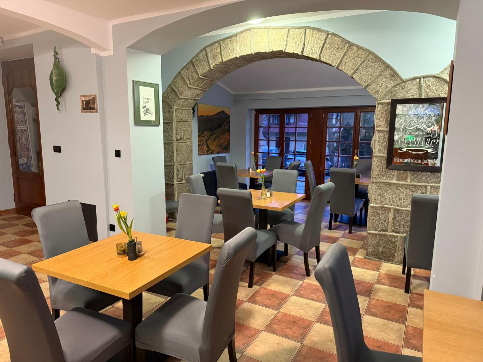 Bed & Breakfast Gorski I Dawniej Apollo Karpacz